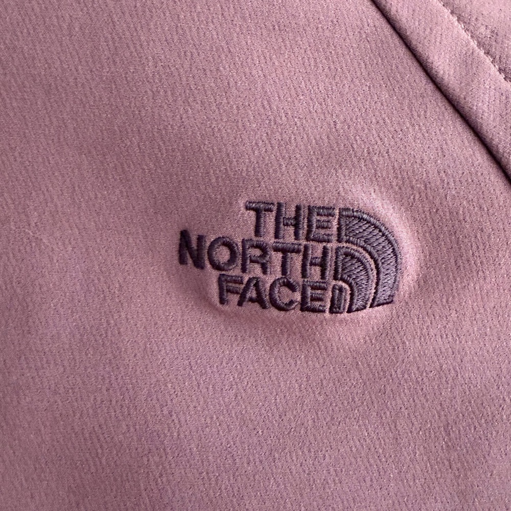 The North Face Apex Risor Windwall Softshell Jack… - image 6